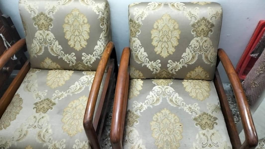 7 setter sofa 2