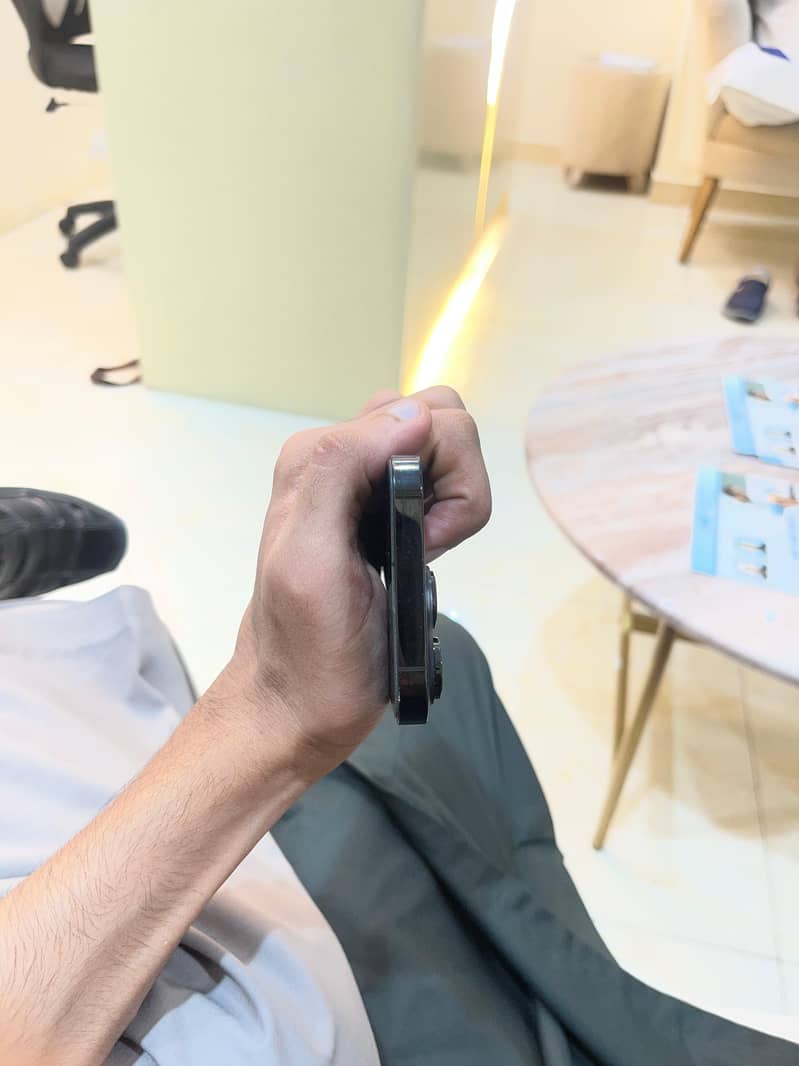 Iphone 14pro 4