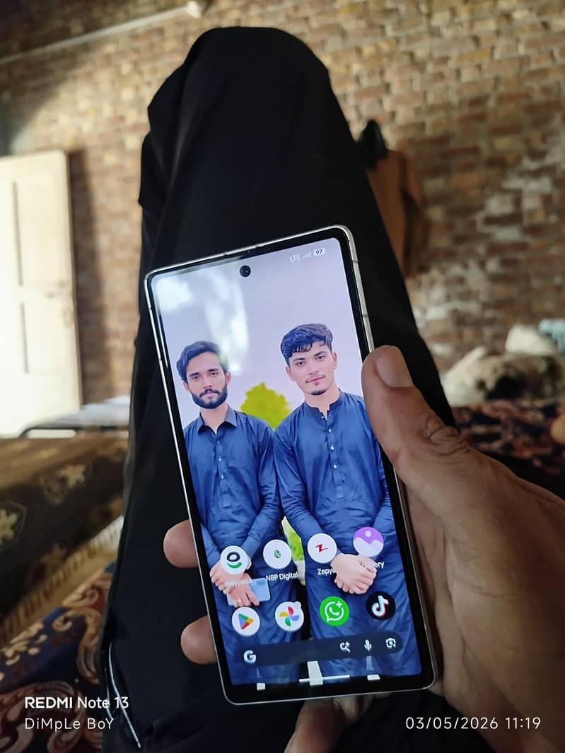 Mobile 1