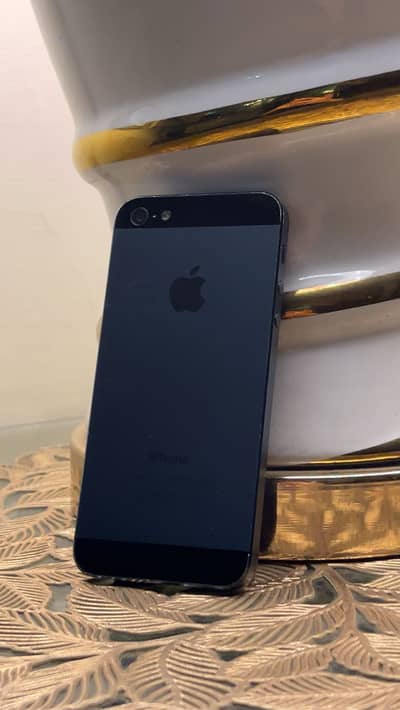 iPhone 5 64gb Non PTA