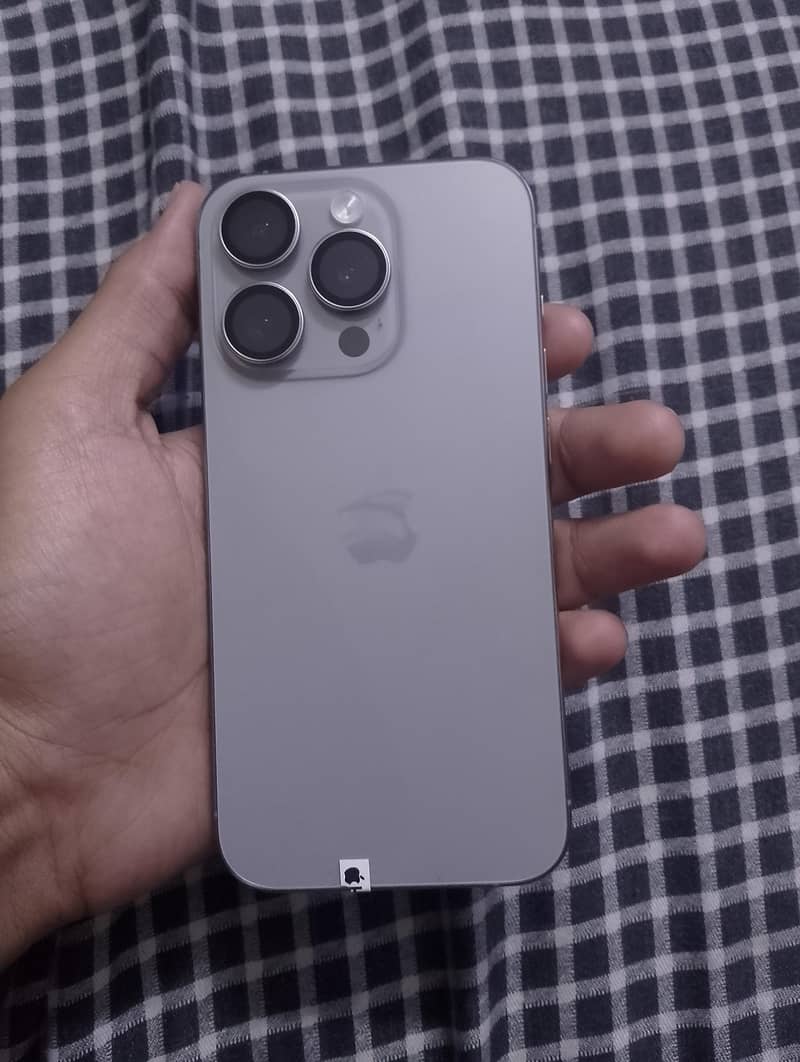 iphone 15 pro 1