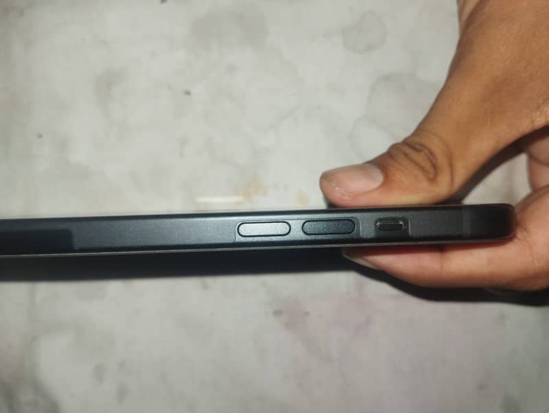 iPhone 15 JV 1