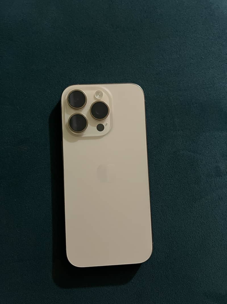 Iphone 16pro 0