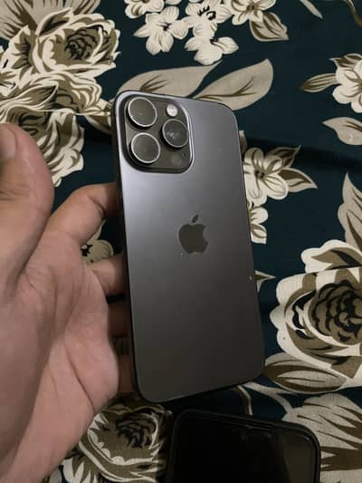 15 pro MAx 256 GB