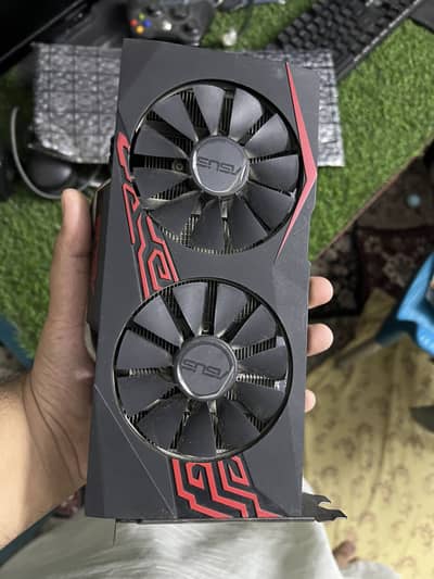 Selling my AMD Rx570 Graphics Card
