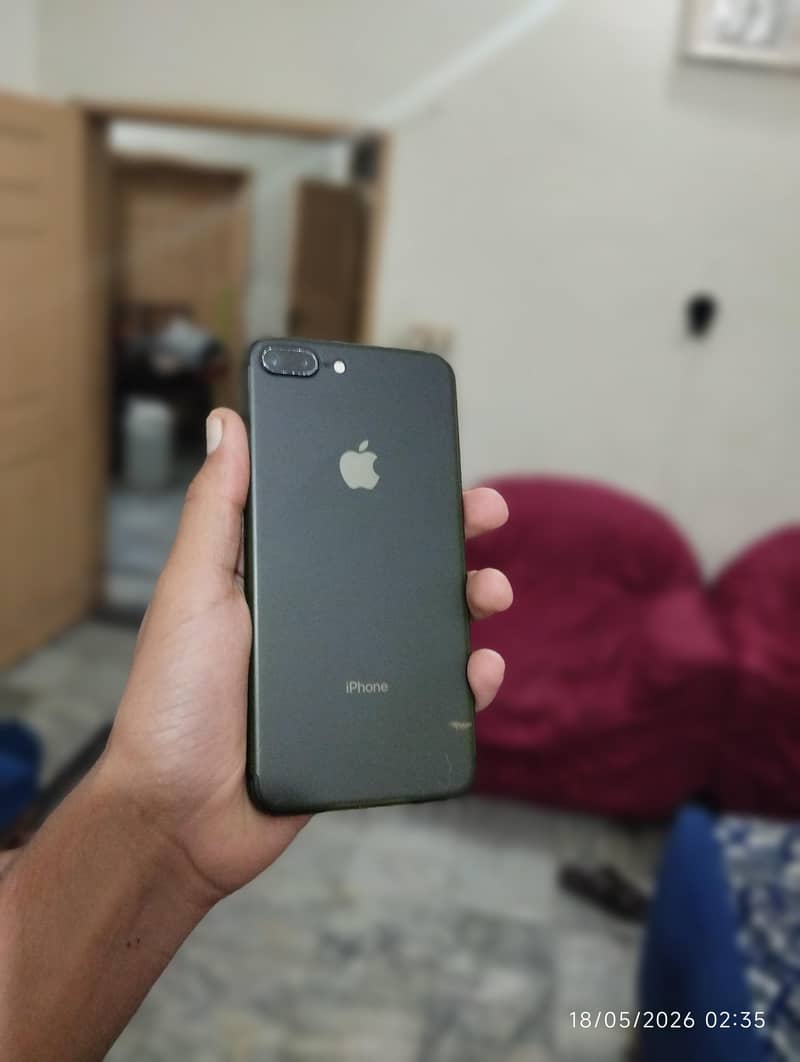 iPhone 0
