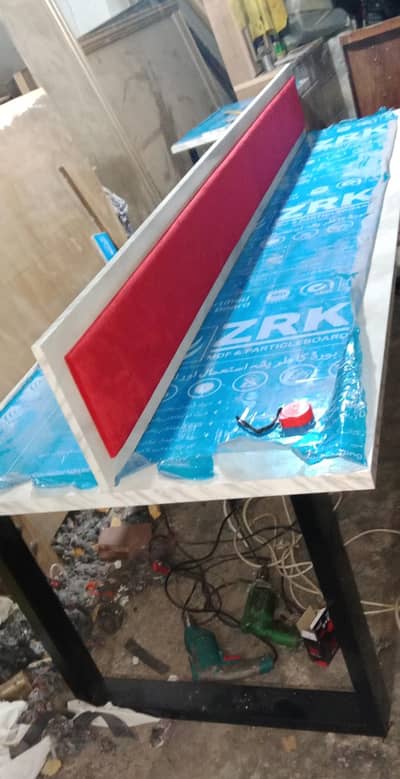 table 03325692221