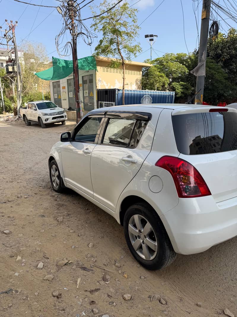 SWIFT DLX AUTOMATIC 5