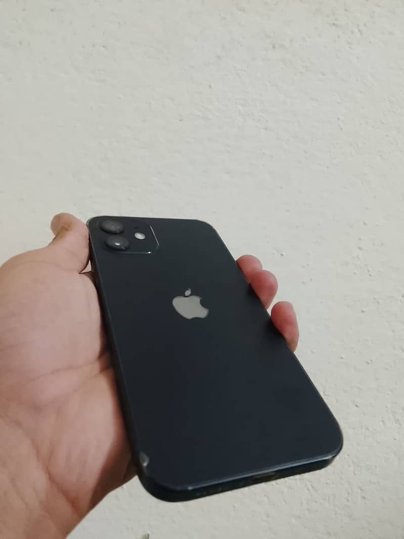 iphone 12 4
