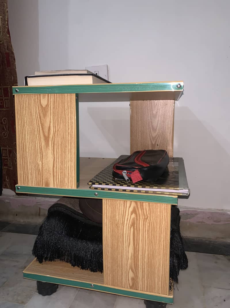 MULTIPURPOSE TABLE FOR SELL 2