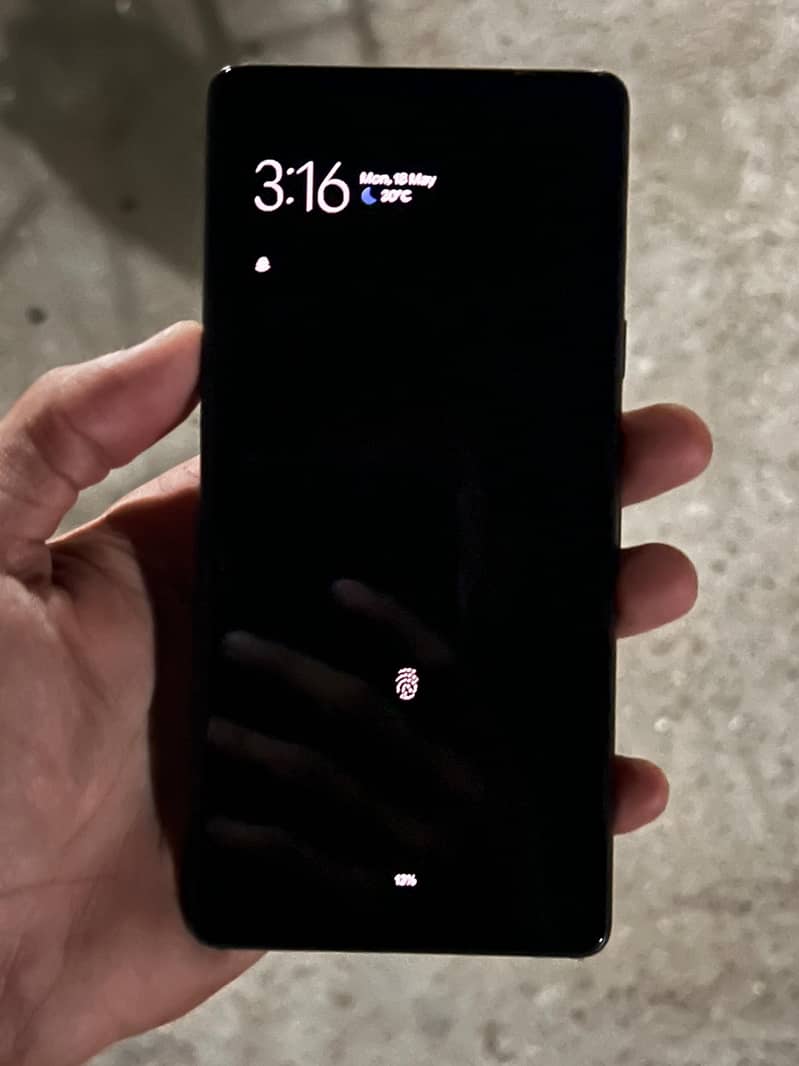 Google pixel 7A 5