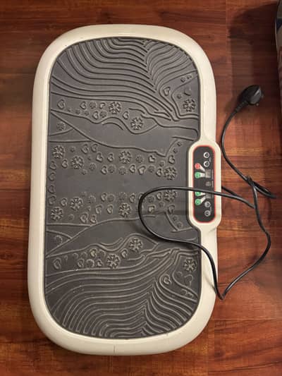 Zero tummy trimer vibrater Plate Exerciser / Fitness Massager