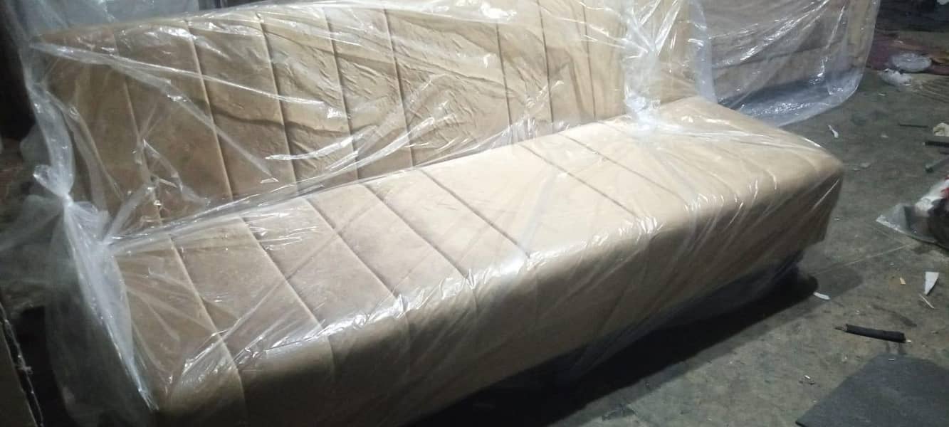 sofa cumbed without arms 0