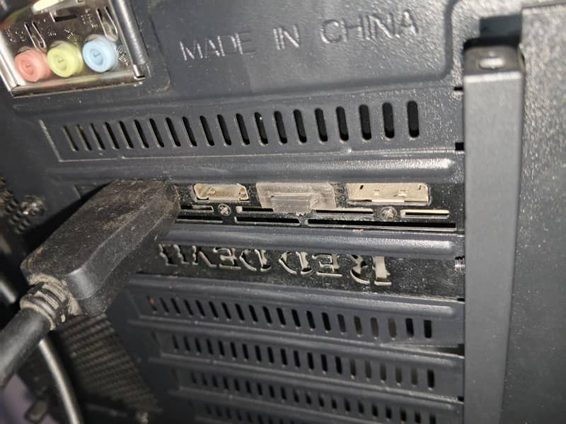 Rx 5700xt Red devil 1