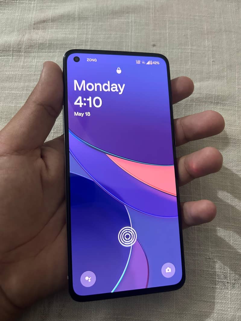 One plus 8t sim working 4