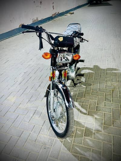 zero 125 lovers k Liye best bike 03118169727