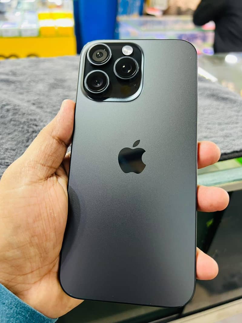 IPHONE 16 Pro Max 0