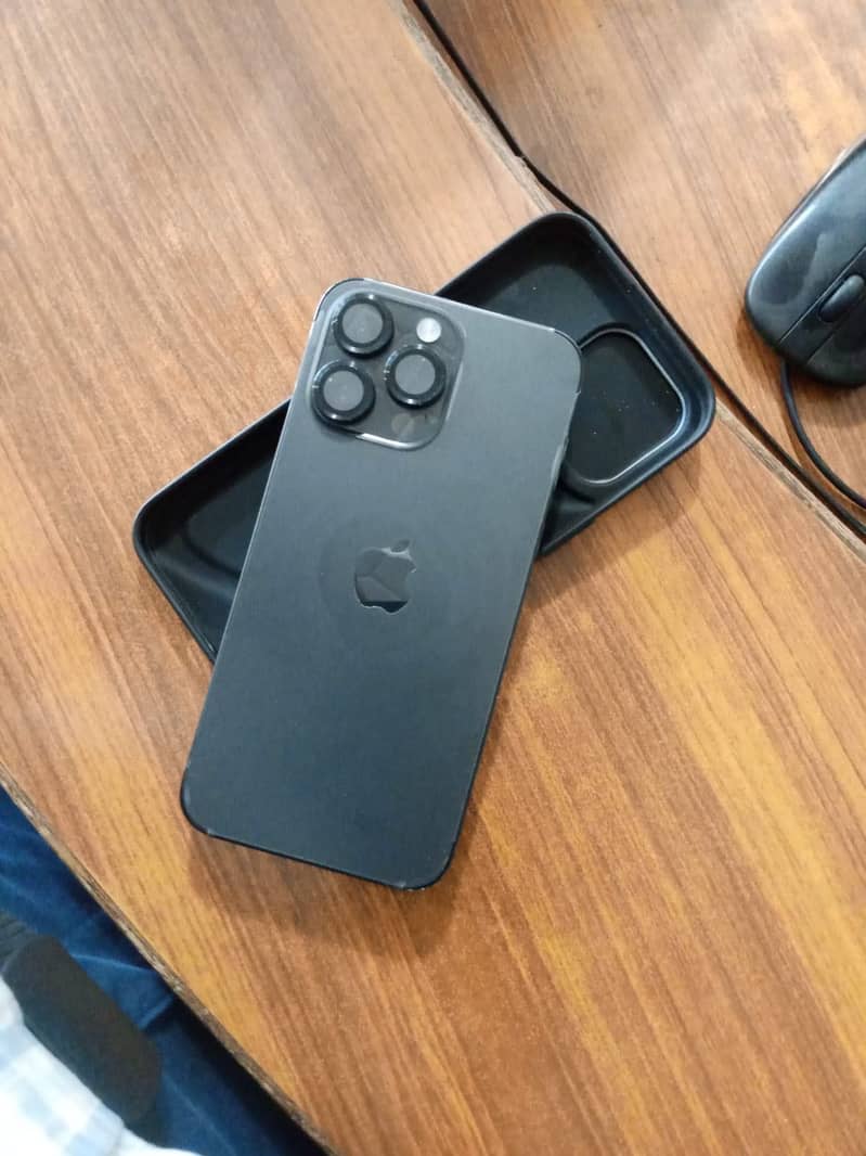 Iphone 14 pro max 2