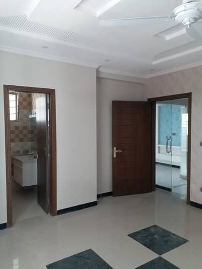 2 Bed Unfurnished Apartment For Rent In E11 Makkah Tower