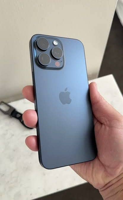 Iphone 15 pro max 256 0