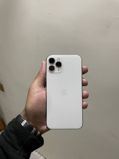iPhone 11 pro ( PTA APPROVED) With box