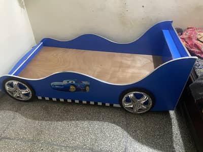 Car bed in new condition