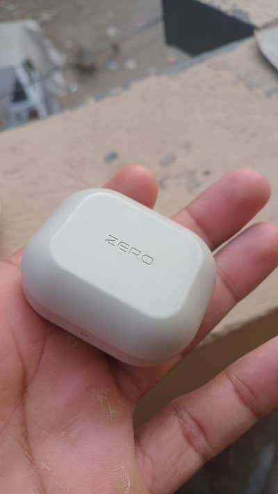 zero lifestyle earbuds for sale model name flair