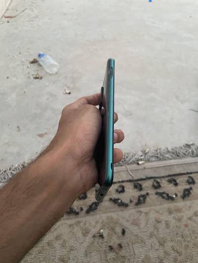 REALME 7i phone is gud  condition in my hand