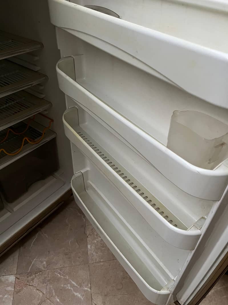 dawlance fridge 5