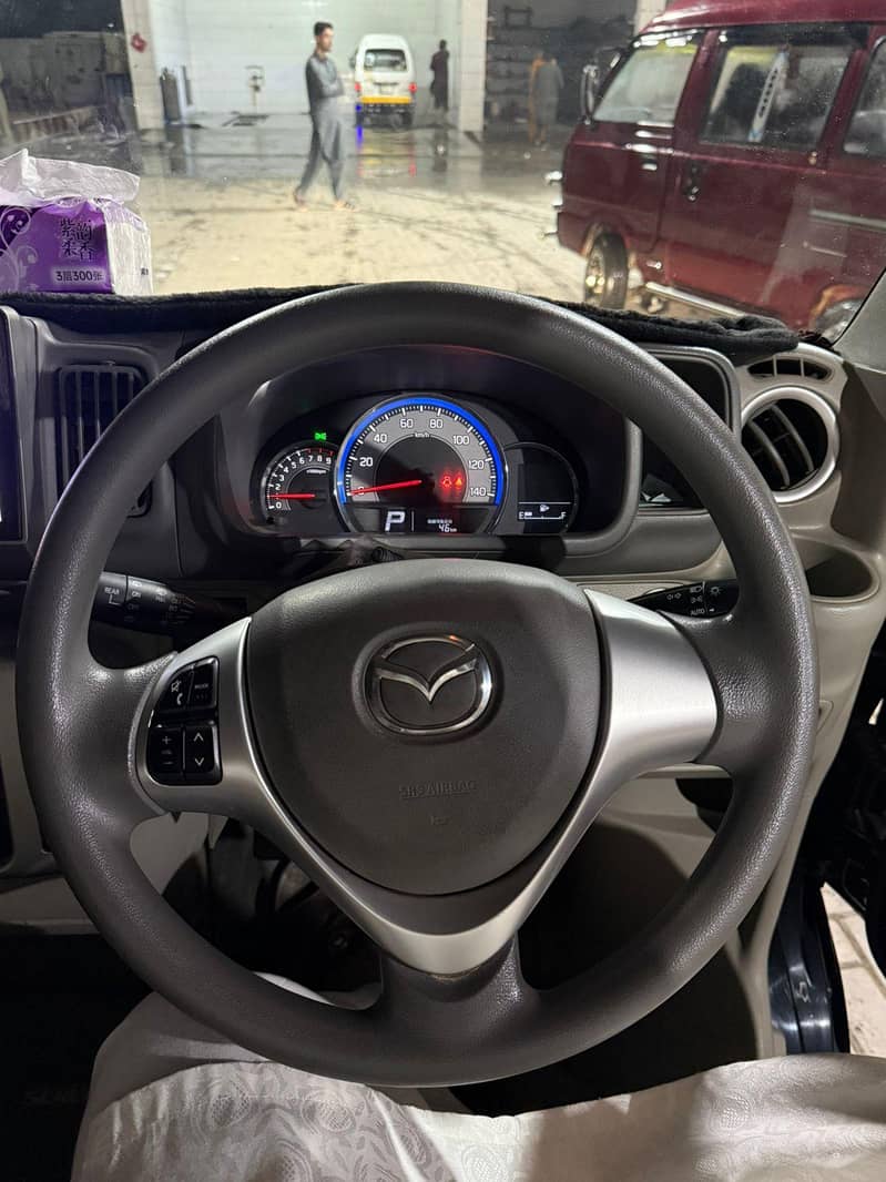 Mazda scrum 8