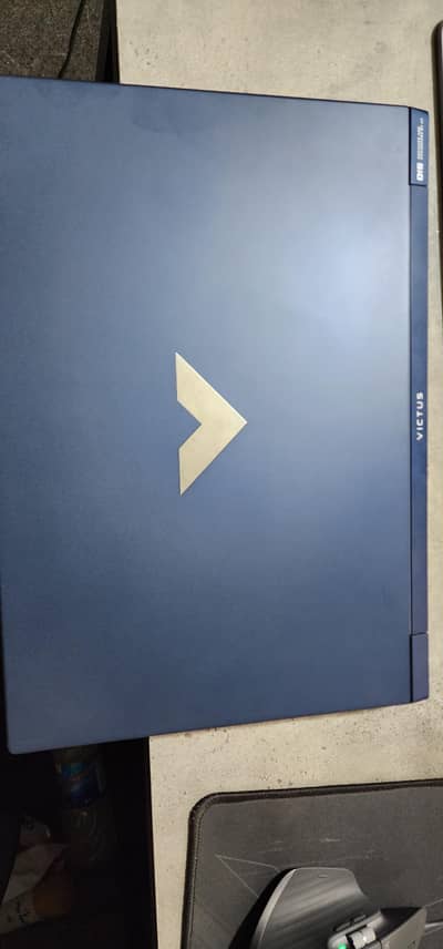 Hp Victus.