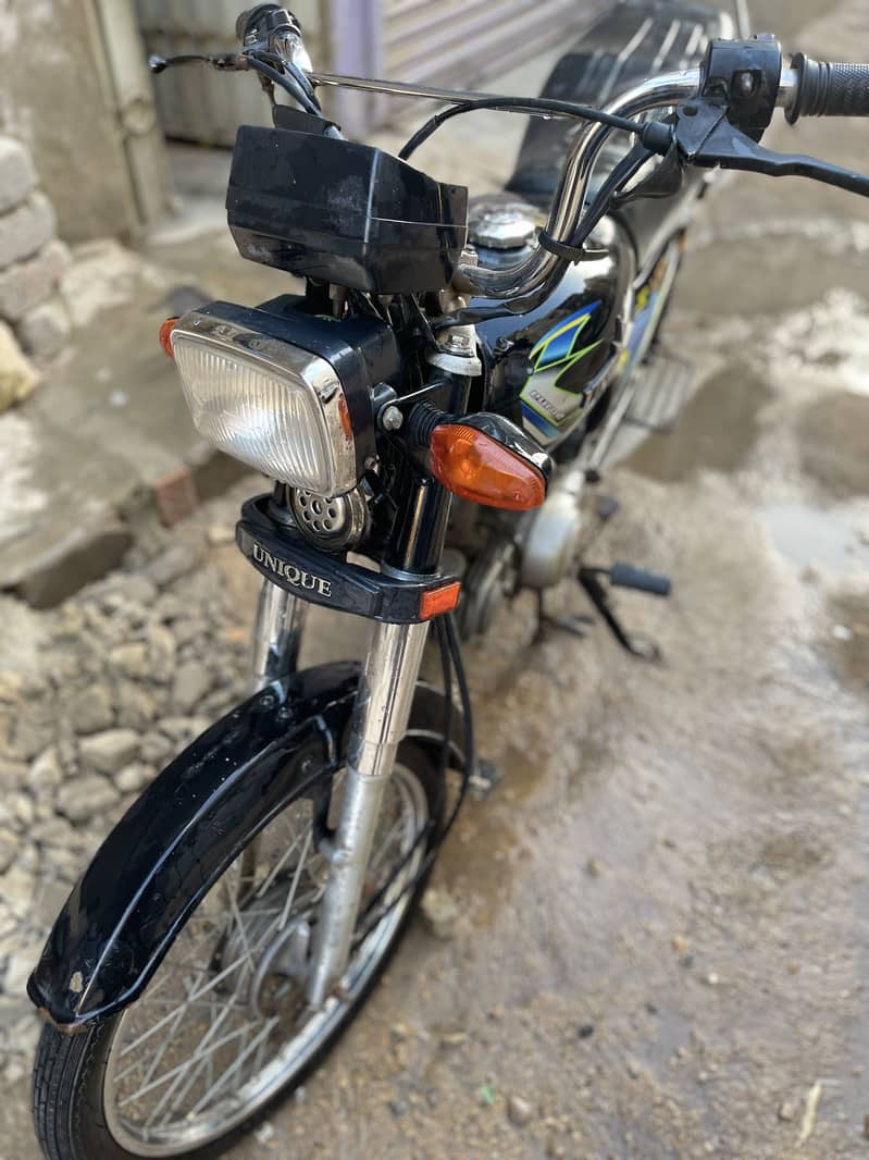 Unique 2025 model 2