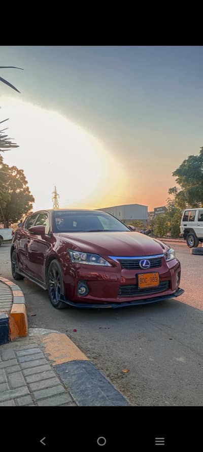 lexus CT 200h 2011 model 2015 registered urgent sale