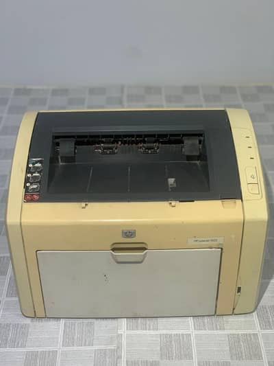 HP LaserJet 1022 Printer – Working Condition | With Toner