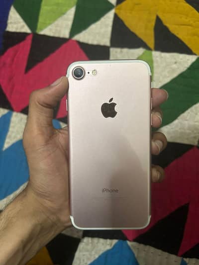 iphone 7 128gb by pass 10/10 condition
