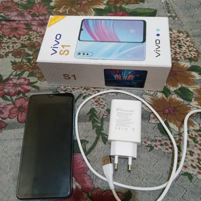 Vivo S1
