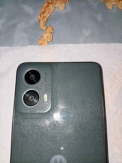 Motorola Moto G 5g.