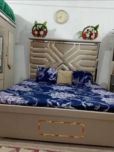 All Lemination Furniture