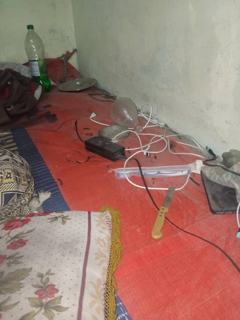 12 voltage 1