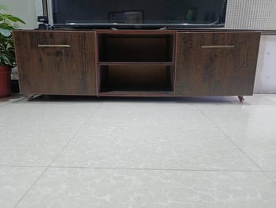 LCD cabinet rack