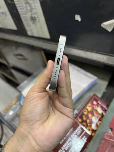 iPhone 15pro 128gb