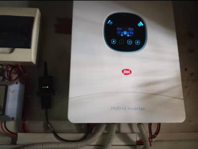 ITel 4KW Hybrid inverter Pro with Batteries.