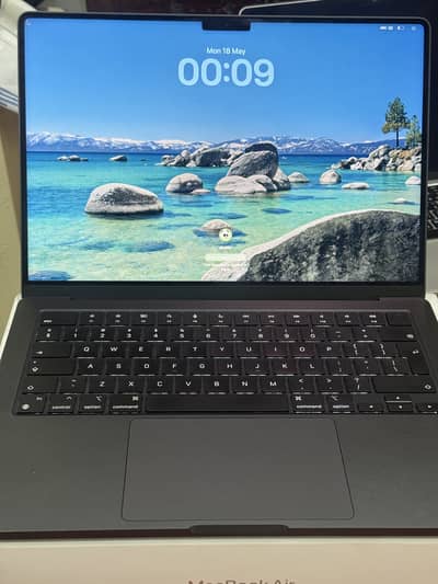 MacBook Pro M3 14”18/512 98%health