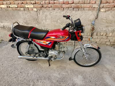 united 70cc bike available for sale