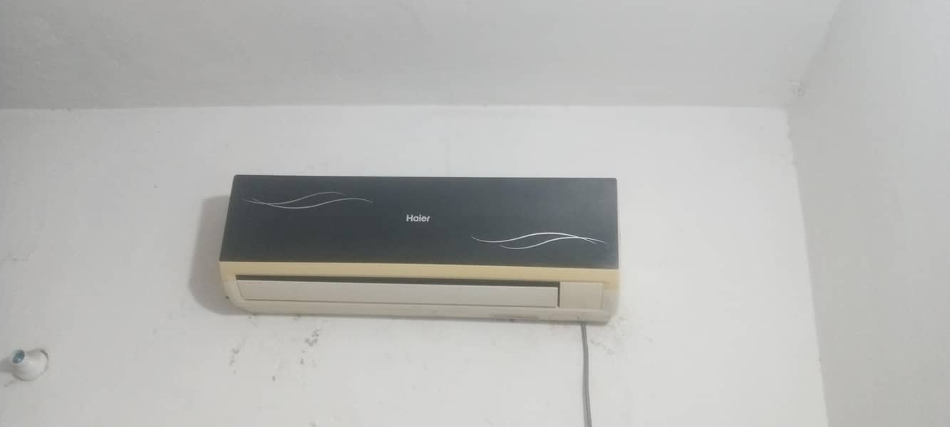 Haier split ac 1 ton 0
