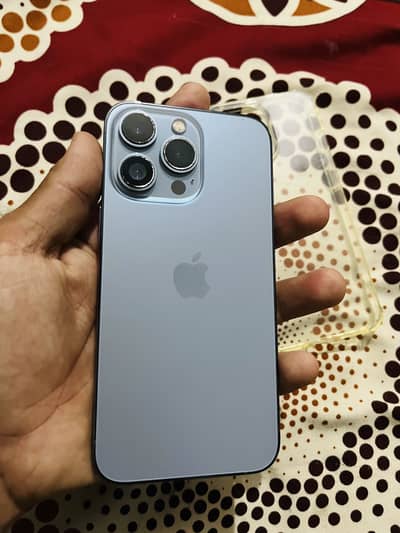 iPhone 13 pro factory unlocked