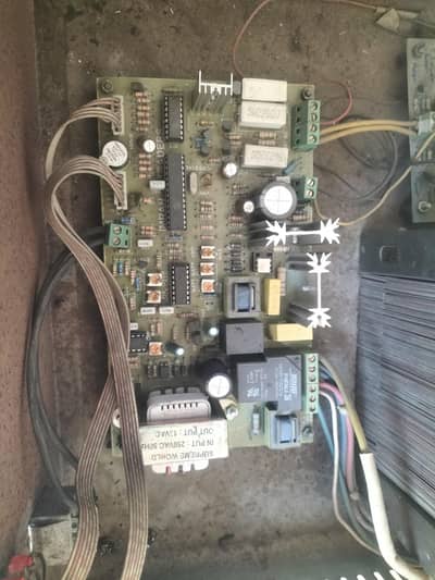 24 V (Double Battery) 1200 watt UPS for sale