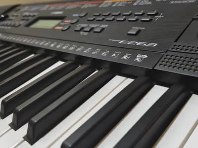 YAMAHA PSR E263 Keyboard 61 keys Very Important