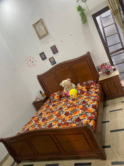 home used bed set for sale