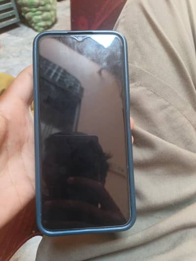 vivo y 12A Gb Ram 32Gb storage with box and charger